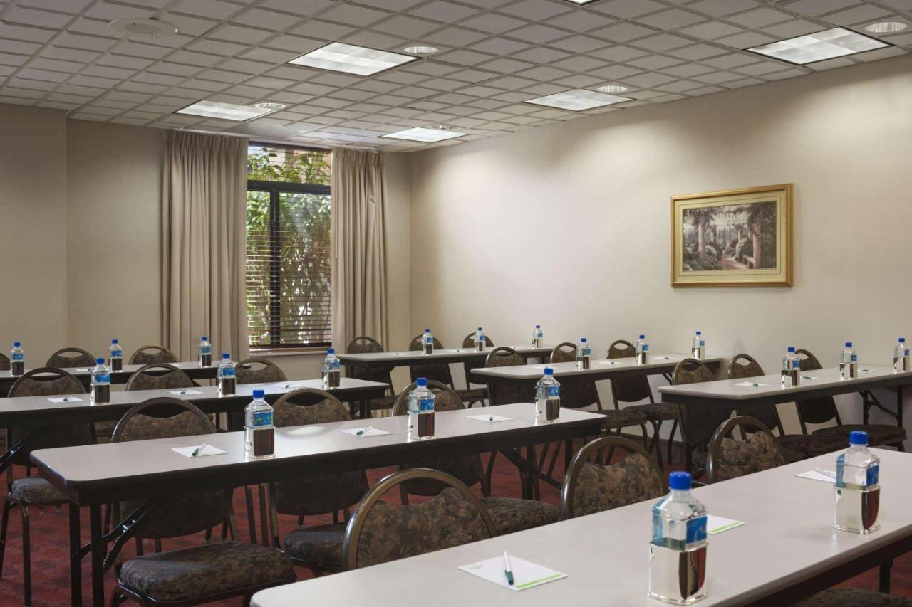 מלון Wingate By Wyndham Chicago שאומבורג מראה חיצוני תמונה