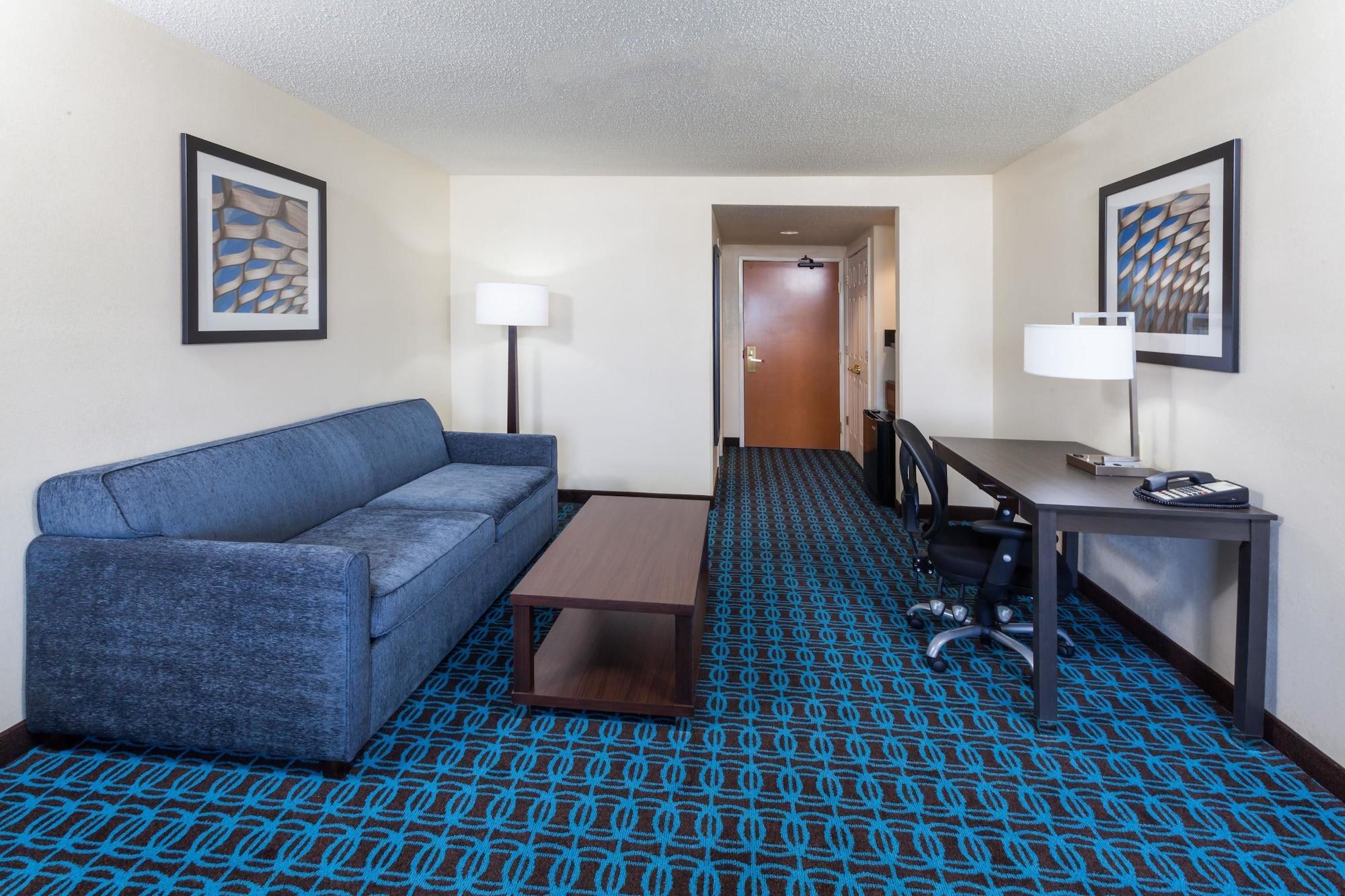 מלון Wingate By Wyndham Chicago שאומבורג מראה חיצוני תמונה